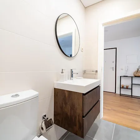 Antonio Marinho By House And People Apartman Braga