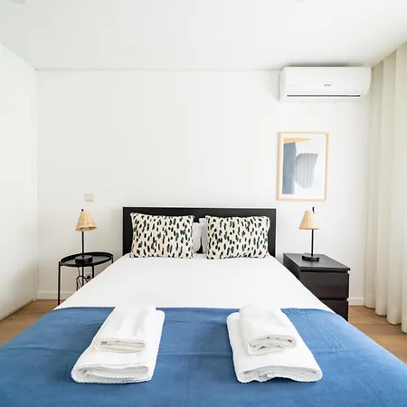 Antonio Marinho By House And People Daire