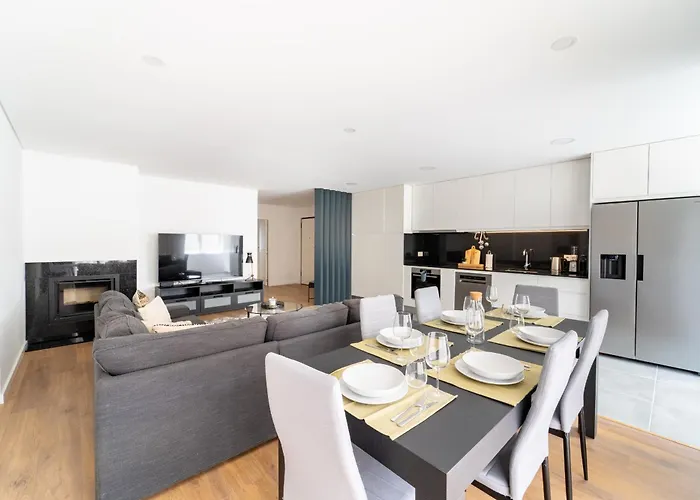 Antonio Marinho By House And People דירה *