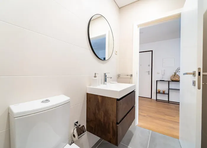 Antonio Marinho By House And People דירה בראגה