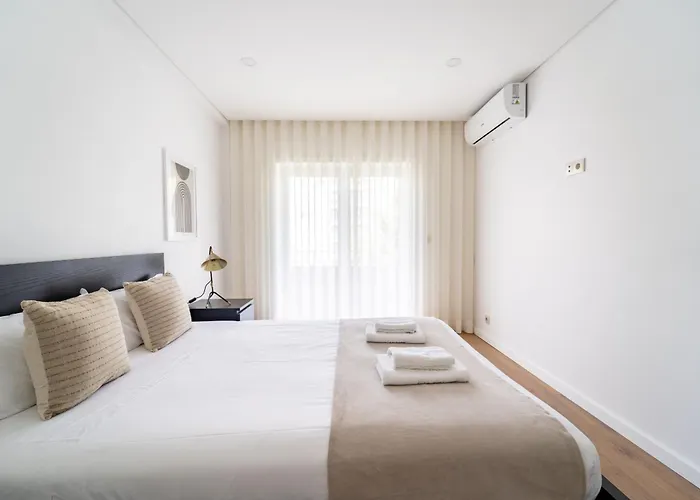 Antonio Marinho By House And People דירה בראגה