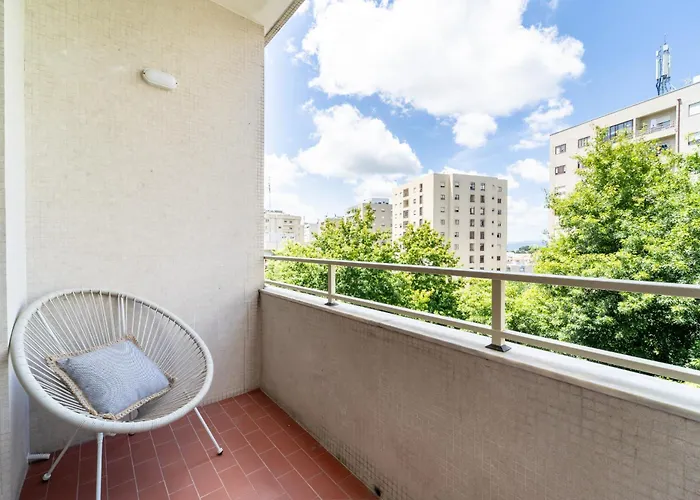 Antonio Marinho By House And People דירה בראגה